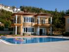 Immobilien alanya Pool vor der Terrasse