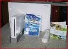 WII Nintendo Konsole 2x FB und 2x Nunchuck 