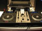 Numark Mixdeck und Apple Macbook (4 in 1) DJ Paket. Apple iPhone 4G 32GB.