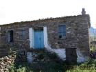 Altes sanierungsbedürftiges Steinhaus auf Lesvos / Griecheland